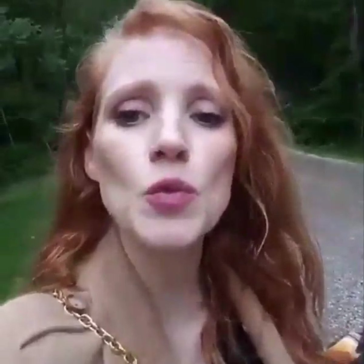norris_grey's tweet photo. This #FreakinFabulousFriday is brought to you by :
#DailyBitofGinger... you’re welcome https://t.co/SNSVEmowUl