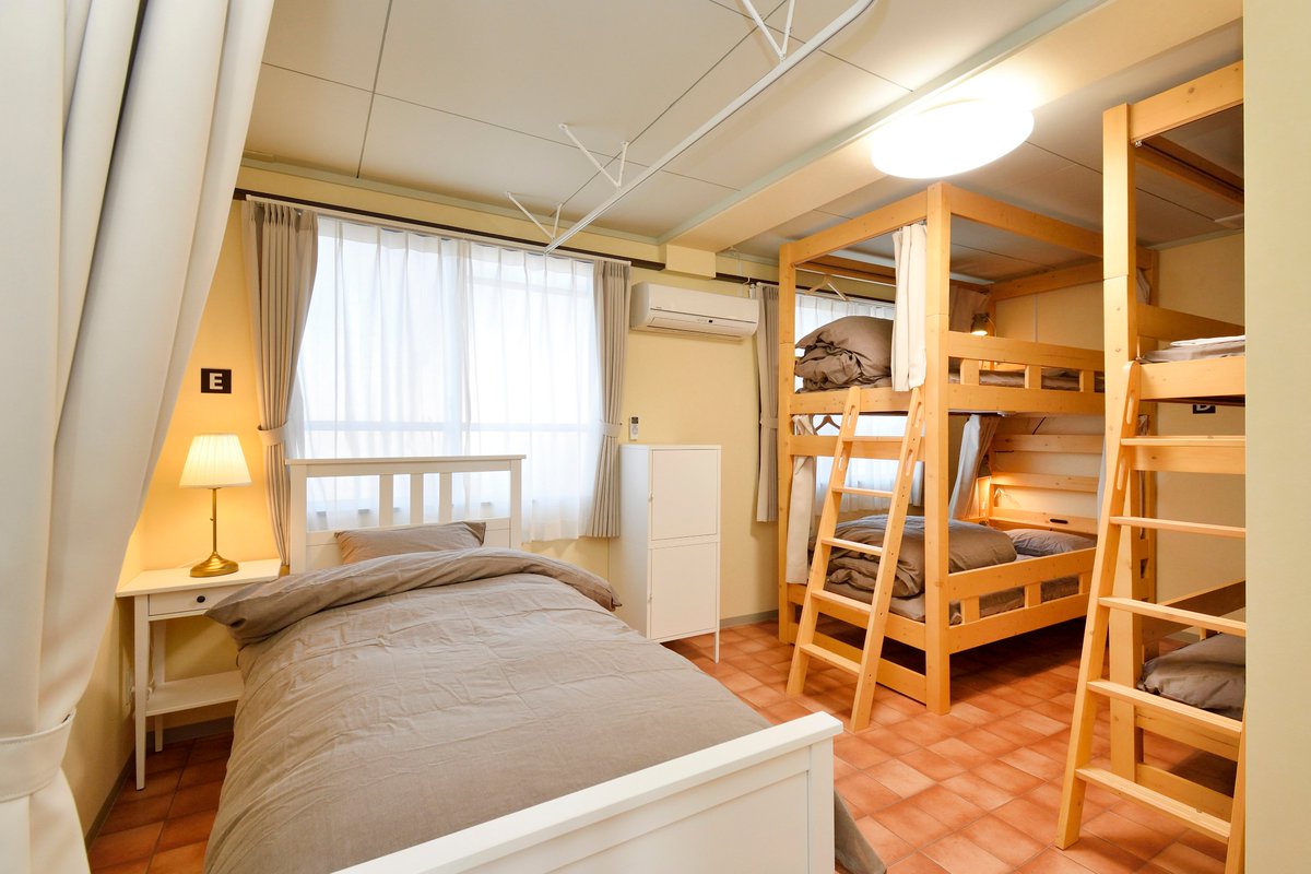 HotinnH's tweet photo. Check our fantastic dormitory style rooms with bunk beds and single beds! Women only dormitory rooms also awailable! From ￥2,600 /Person! 
Link: https://t.co/q2SI24rMIY

#japanhostel #hotel #guesthouse #hostel #japantrip #japantravel #visitjapan #Japan https://t.co/cFdaZpVSLk
