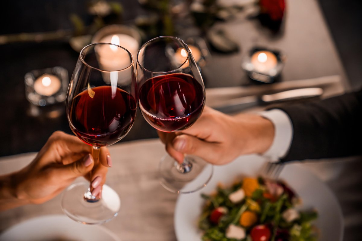 Bexleyheath Marriott Hotel (@marriottbexley) on Twitter photo Just one week to go!
Love is in the air this week, so if you want to make your Valentine extra happy, why not take a look at our romantic overnight special offer.
Check deal availability now! ➡️ marriott.co.uk/hotels/hotel-d…
#ValentinesDay #DiningOut #3-courses #Love #Romance Just one week to go!
Love is in the air this week, so if you want to make your Valentine extra happy, why not take a look at our romantic overnight special offer.
Check deal availability now! ➡️ marriott.co.uk/hotels/hotel-d…
#ValentinesDay #DiningOut #3-courses #Love #Romance