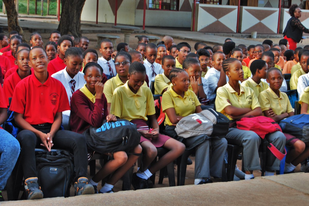 foundation_lm's tweet photo. Yesterday we went out for #TheInsightfultour at Nanogang CJSS the school that has been dominating for a better part of the decade in JC results. It was a great privilege indeed for us to share with these future leaders special messages of empowerment. #Elevationthroughimpact https://t.co/4KFAi6FKsk