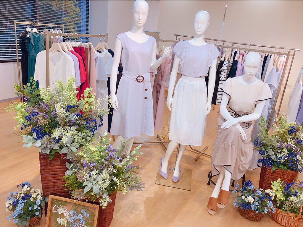 Chisato Pa Twitter レッセパッセ デビュードフィオレss合同展示会