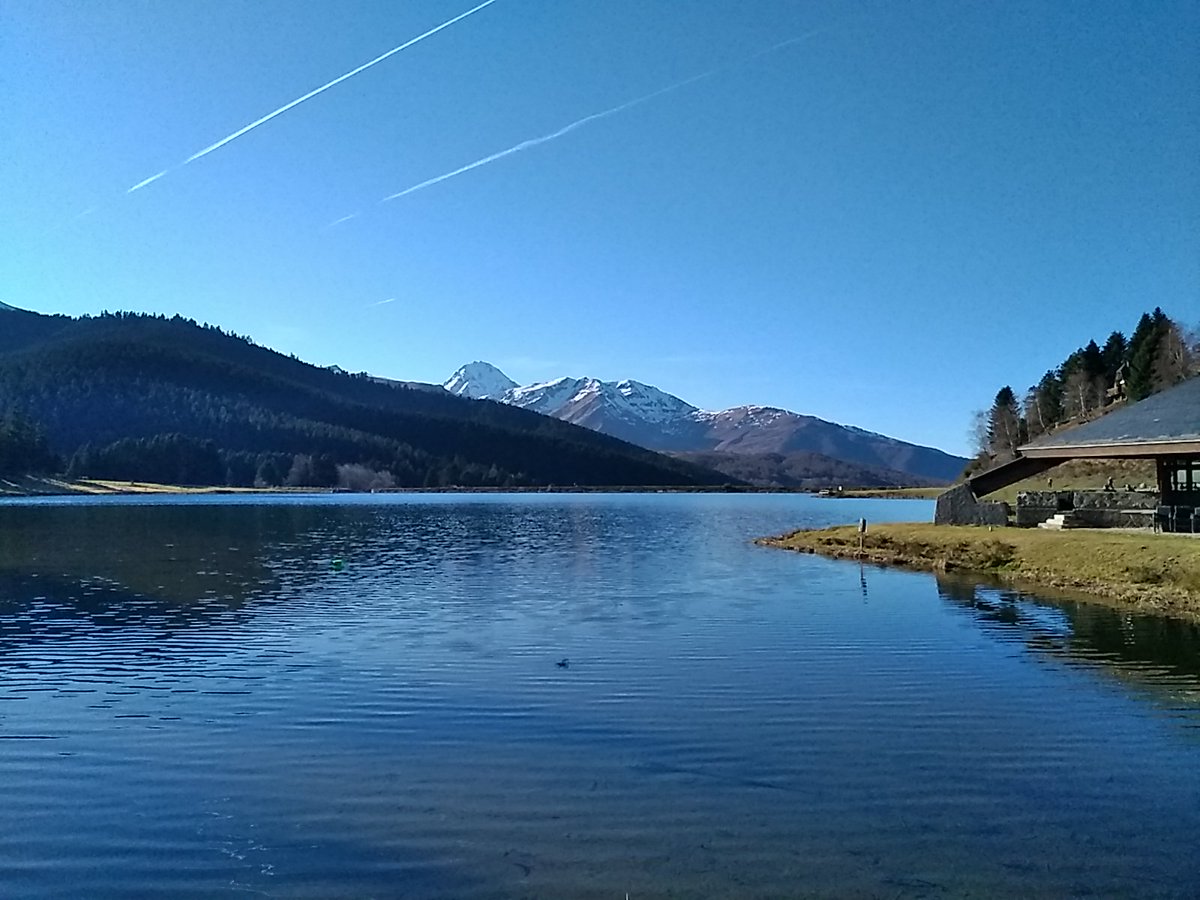 LonePeakbagger's tweet photo. After exploring the Monné Rouye ridge, I dropped down to the Lac de Payolle...
#pyrenees #hautespyrenees #bigorre #monnerouye #coldaspin #payolle #lacdepayolle #picdumididebigorre #arbizon #mountains #montagnes #lac #lake #hike #rando #randonnee #tourismehautespyrenees https://t.co/EdyK5nC7VL