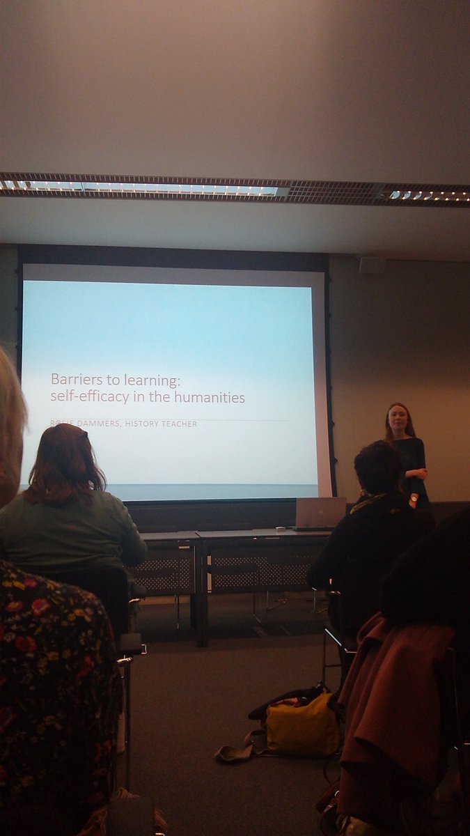 LanguageDebates's tweet image. Now self efficacy in the humanities through metacognition with Rosie Dammers #LondonED