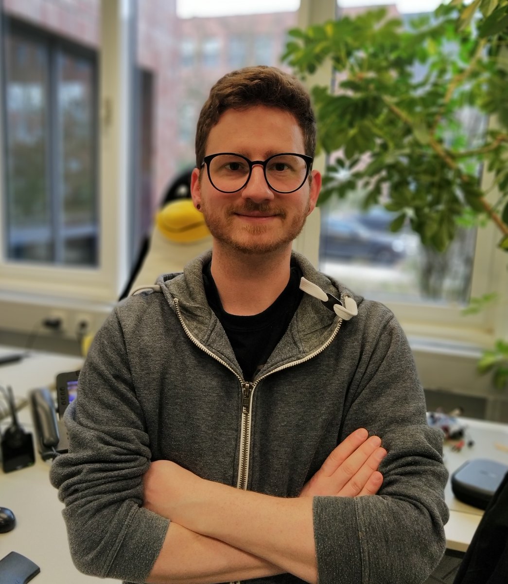 #Automotive Hidden Player Kostal integrated a fully automated company wide <a href="/yoctoproject/">Yocto Project</a> build environment. Simon and his Co-Worker Raphael will show us how there multi-contributer platform works in a large scale company and some anti-patterns of such projects!