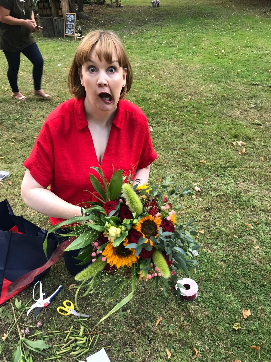 Where Bees Meet - Wedding Florist tweet media