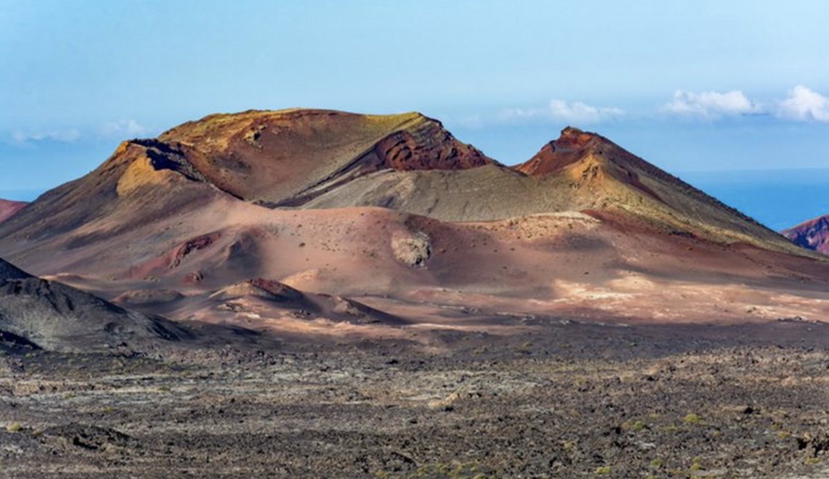 Qué ver en #Lanzarote en 4 días: una ruta por la isla de los volcanes 🌋🔥

📑 ow.ly/srEi30qfLeZ por <a href="/bekiaviajes/">Bekia Viajes</a> 

#LatituddeVida #VisitSpain
