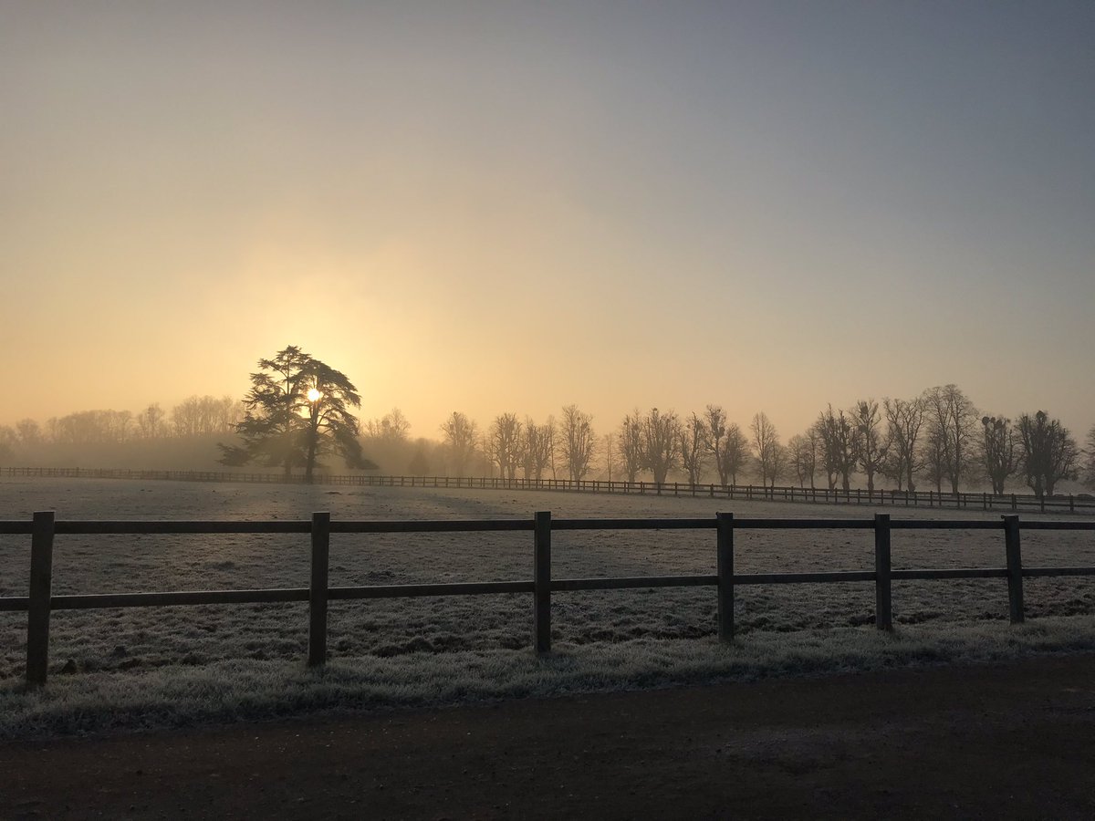 kate_powell__'s tweet photo. It’s ugly out there today people. Ugly. Close your eyes. 
#Berkshire https://t.co/Z0fos2cFlS