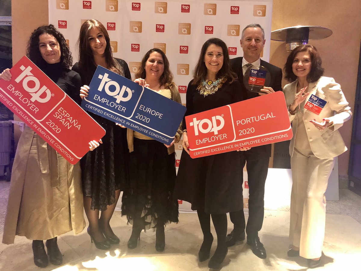 AngeliniFarmaES's tweet photo. @TopEmployers_Sp GRACIAS por una magnífica velada!! Trabajamos juntos para promover un ambiente de trabajo que apueste por la innovación y por el desarrollo de los colaboradores! #Forabetterworldofwork #TopEmployers #TECD20 #PLAYtheAngeliniStyle #kudos https://t.co/jViZyizlsI