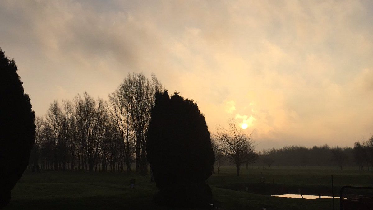 MerseyValleyGCC's tweet photo. It’s a fresh one this morning☀️❄️⛳️ https://t.co/7Xe5piy7Ff