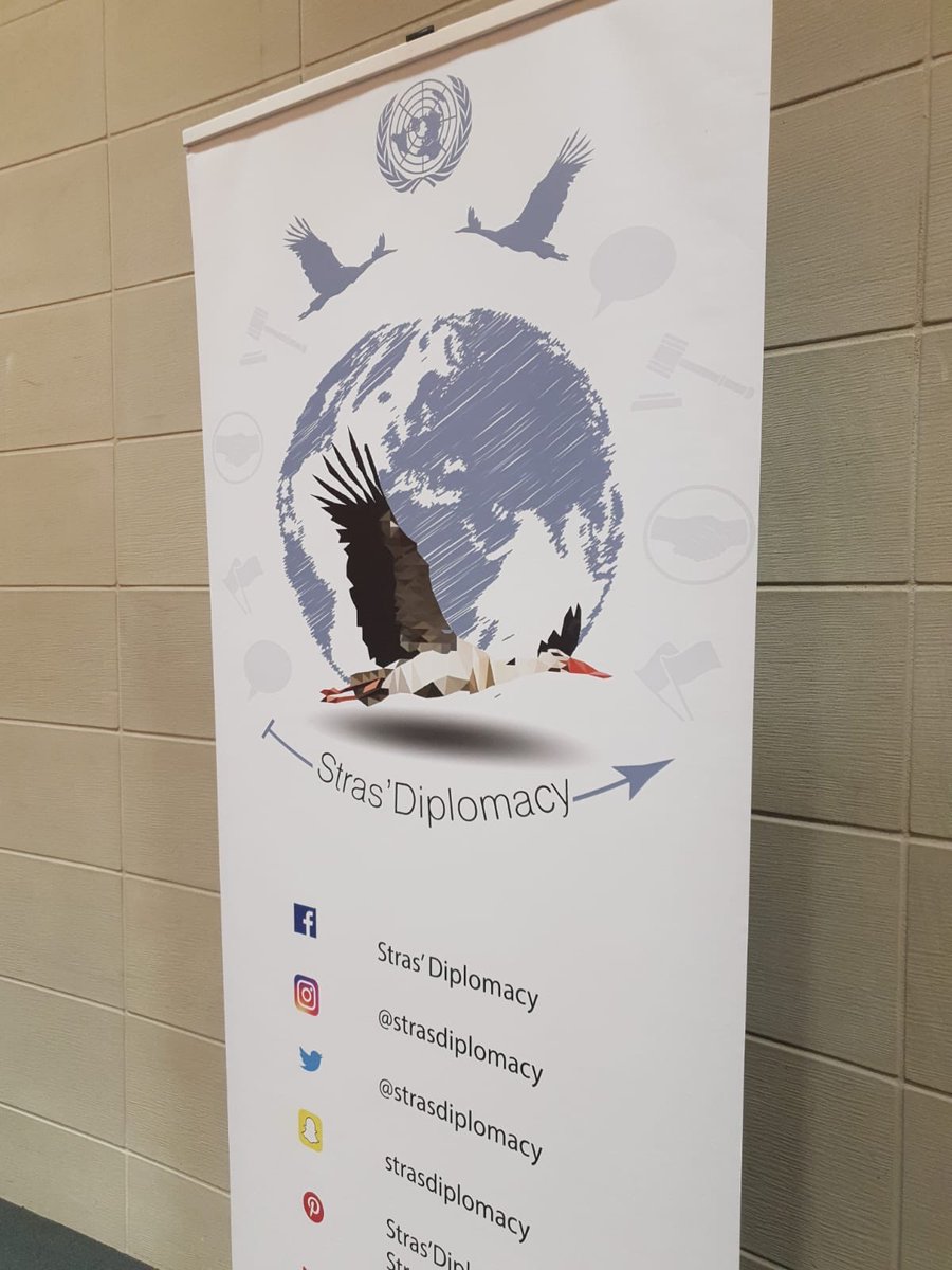 regiongrandest's tweet photo. Le siège de la Région #GrandEst à #Strasbourg accueille aujourd’hui une simulation de débats de l'#ONU 🗣 40 #lycéens jouent le rôle de représentants officiels avec le soutien d'étudiants de @ScPo_Strasbourg et @strasdiplomacy ➡️ faire découvrir le fonctionnement de l'@ONU_fr https://t.co/6Vb2ELaVhf