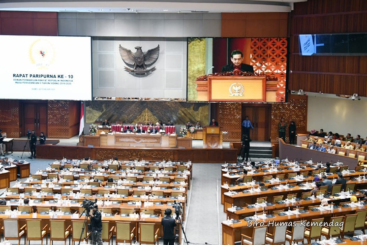 agusuparmanto's tweet photo. Alhamdulillah, Dewan Perwakilan Rakyat RI resmi mengesahkan Undang-undang Persetujuan Kemitraan Ekonomi Komprehensif Indonesia-Australia atau Comprehensive Economic Partnership Agreement (IA-CEPA). Perjanjian ini telah digarap selama 10 tahun yang dicetuskan pada tahun 2010. https://t.co/Xy9QNl2jHF