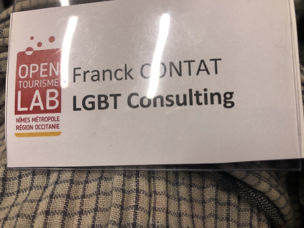 NaturellementL's tweet photo. Conférence à #OpenTourismeLab de Nîmes sur les neurosciences et le tourisme avec Erwan Devèze. 
Passionnant ! https://t.co/kLpEwwvLos