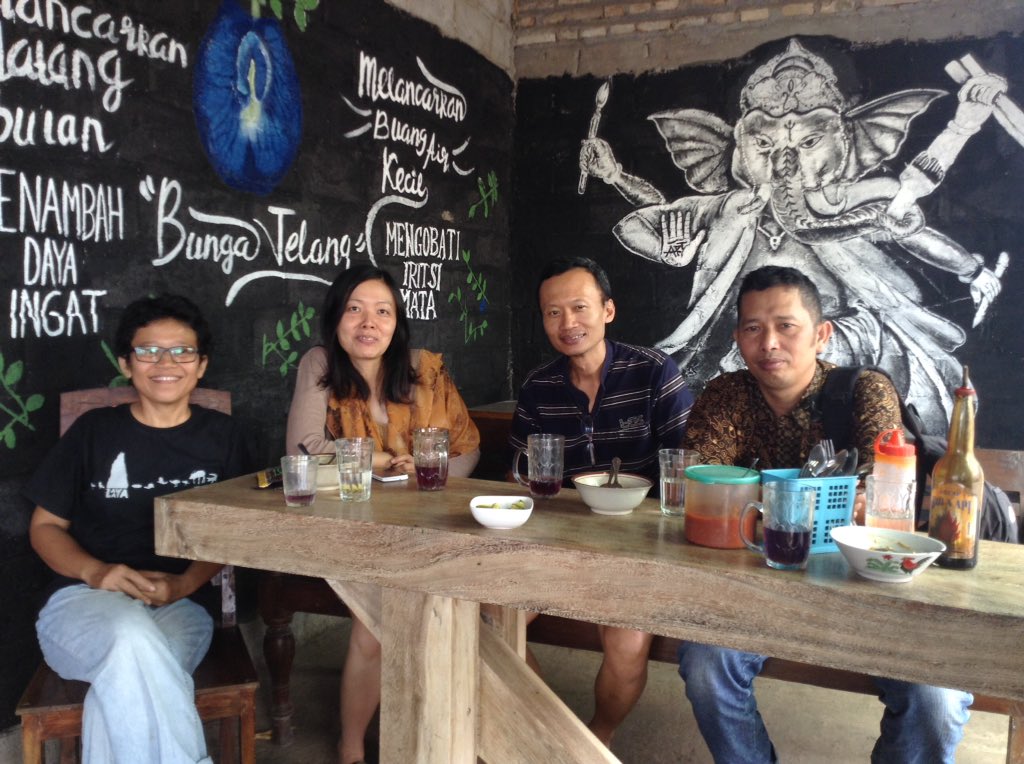 Bunga Telang Martani Prambanan tweet media