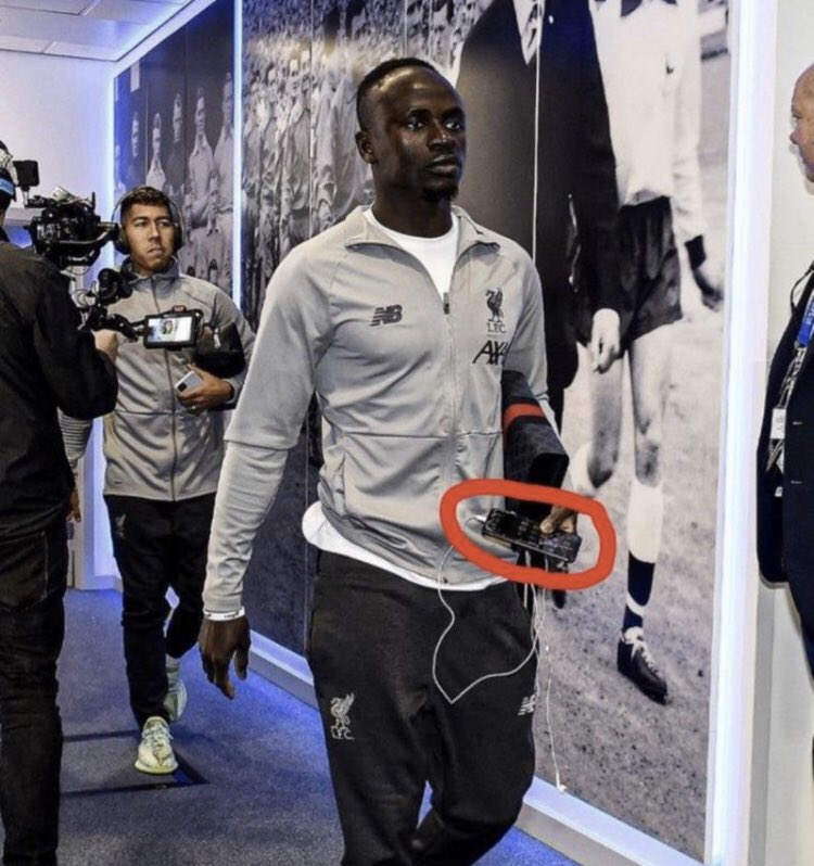 FplStrategy's tweet image. Mini thread - I read this earlier about SADIO MANE and thought you should all know what a lovely and inspirational man he is.....(I couldn’t fit the small article on one tweet), hence a thread