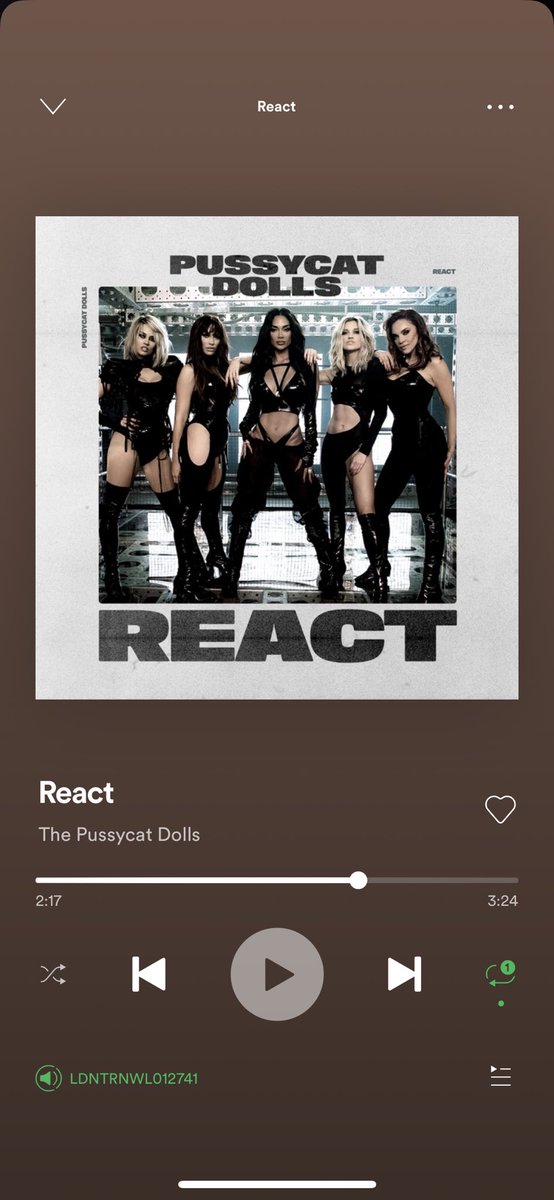 AWorkOfStuART's tweet image. Whilst yes this is an absolute banger and yes its been on repeat for the last hour. 

I honestly don’t know why they agreed to being in the group when they don’t get to sing. 

I know that’s always been the case! 

That being said, it’s an absolute belter.

#ReactPCD