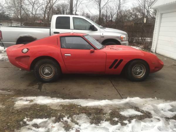 1977 Datsun Ferrari replica $8500 - detroit.craigslist.org/wyn/cto/d/dear…
