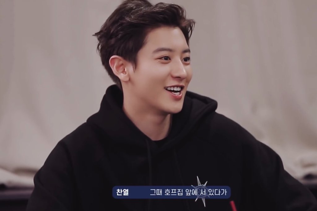 chanyeol tweet media