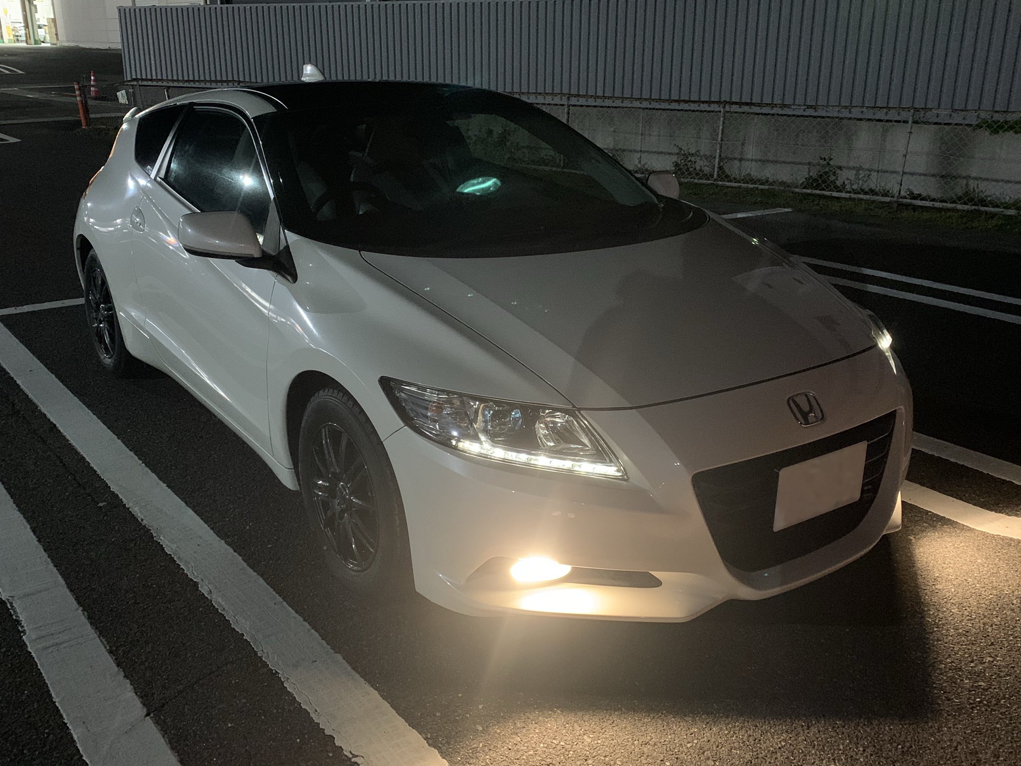 やなさん 連れがcr Z買った かっけぇ 速い T Co T4mkoyolbg Twitter