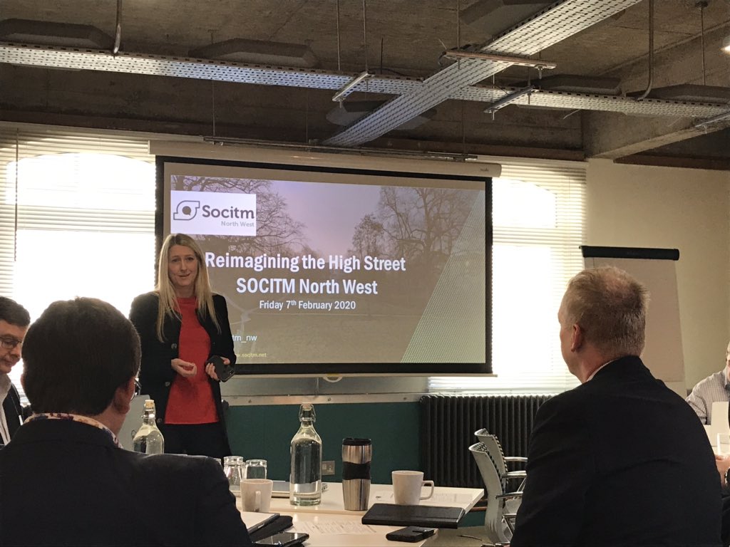Andrea Brewer from Dell speaking at  Socitm NW today about how Dell can help us all understand how digital can help the high street. <a href="/Socitm_NW/">Socitm North West</a> <a href="/Dell/">Dell</a> Thank you for sponsoring the event!