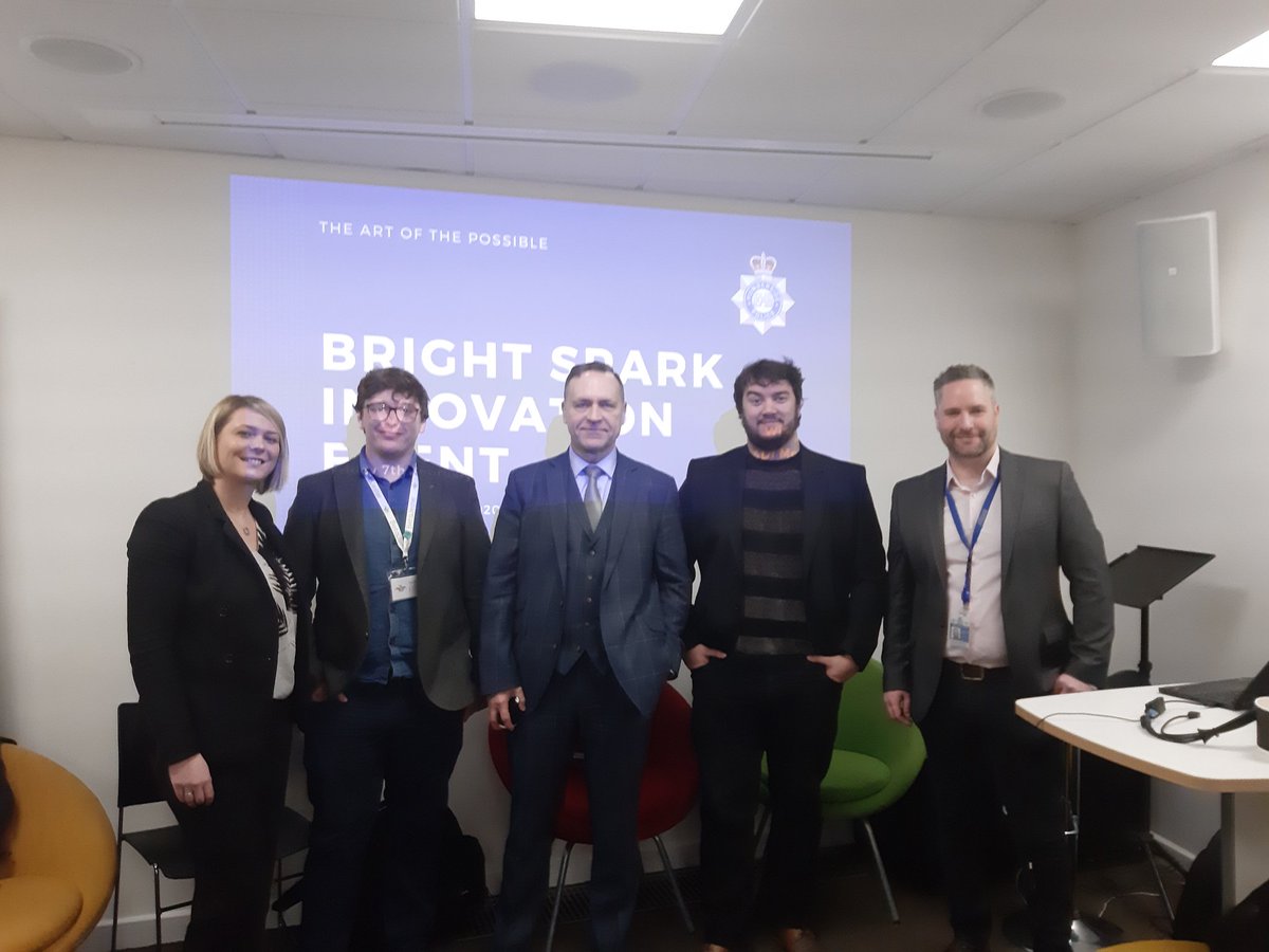 Bright Spark Digital Innovation Event at @C4DIHull @Humberbeat event opened by @HumbersidePCC great discussions by @BetaJesterLtd and @NDLSoftwareLtd looking forward to innovative ideas later.