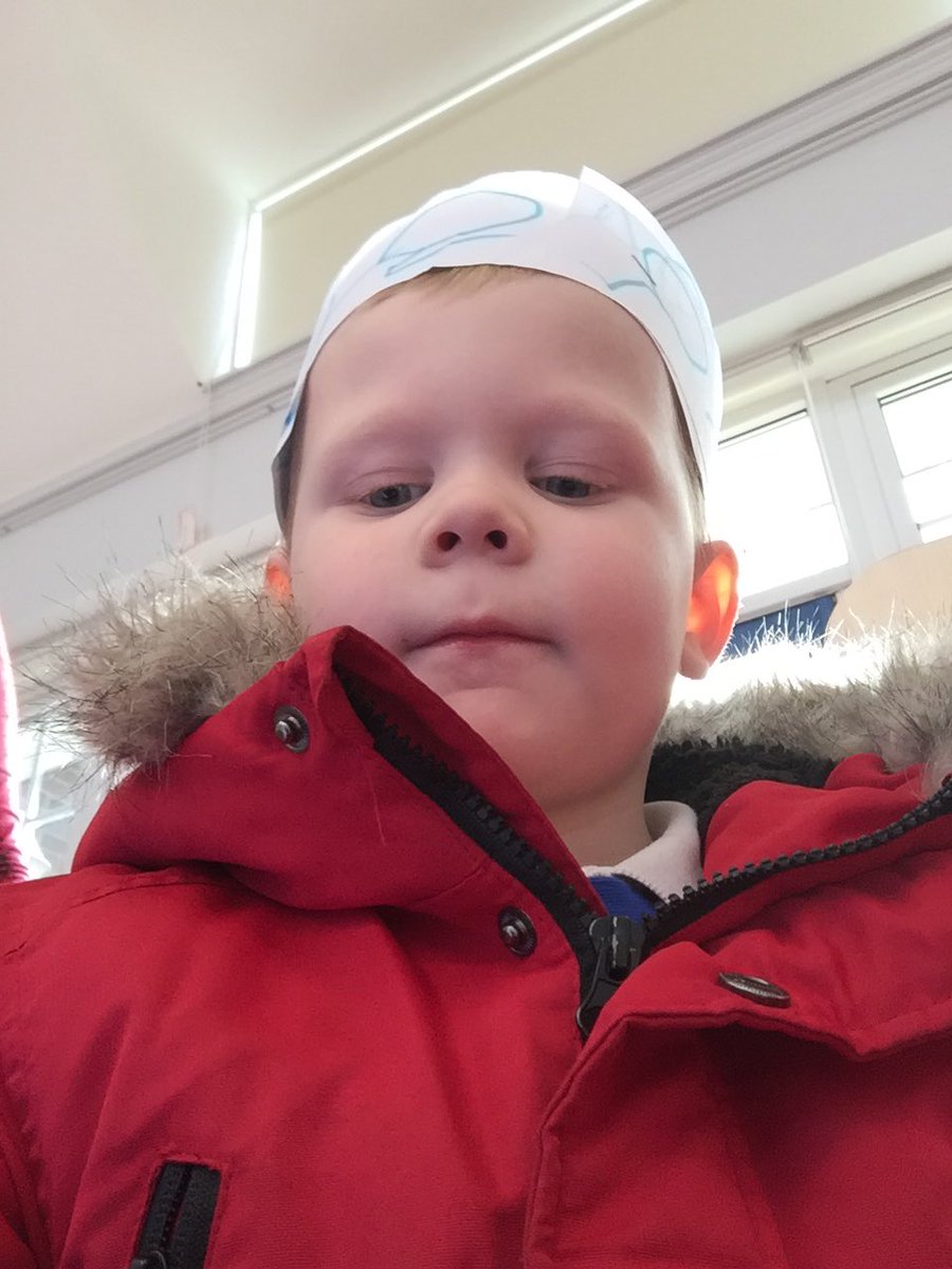wyndhamfs1's tweet photo. We’ve been busy taking selfies this morning for our ‘This is me’ display 📸📸📸 https://t.co/SQq5A1bpvr