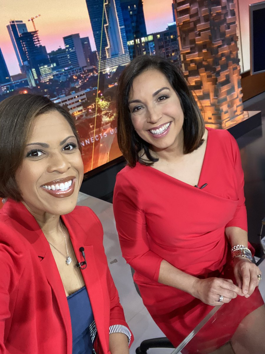 LauraHarrisNBC5's tweet photo. WE SEE RED IN STUDIO! 💃🏽 ♥️

For a great cause. Go red for women with @NBCDFW @American_Heart @AHA_Dallas 

#WearRedDay #NTXGoRed #GoRedForWomen https://t.co/jJZj14uNK3