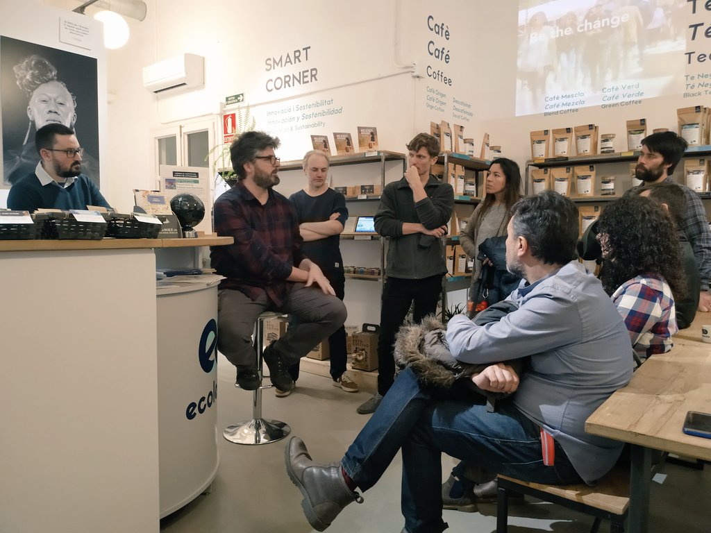 FairBnB_ES's tweet photo. Esta semana estamos en #Barcelona promoviendo el Nodo Local de https://t.co/OROWyTisyi.

👉Conociendo a anfitriones, usuarixs y personas interesadas.
👉Hablando con la administración para entender mejor el marco legal
👉Conectando con entidades locales de la ESS. https://t.co/ze660VqF4g