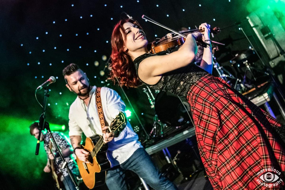 TheLeylinesUK's tweet photo. #InCider Festival was the nuts! Huge thanks to @fuelledbycider for having us and to #MarvellousGigPhotography for these shots (more available on FB)
We're heading out on tour soon. Check out our listings for all the details/ticket stuff: https://t.co/Vq4gzBoBoe 👍👍👍 https://t.co/aHiaFk3DiF