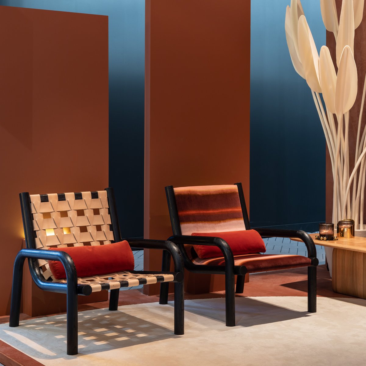 duistt's tweet photo. GINGA armchairs: a new kind of obsession.
#solidwood #leatherarmchair #lelievreparis https://t.co/3tMOrC8i25