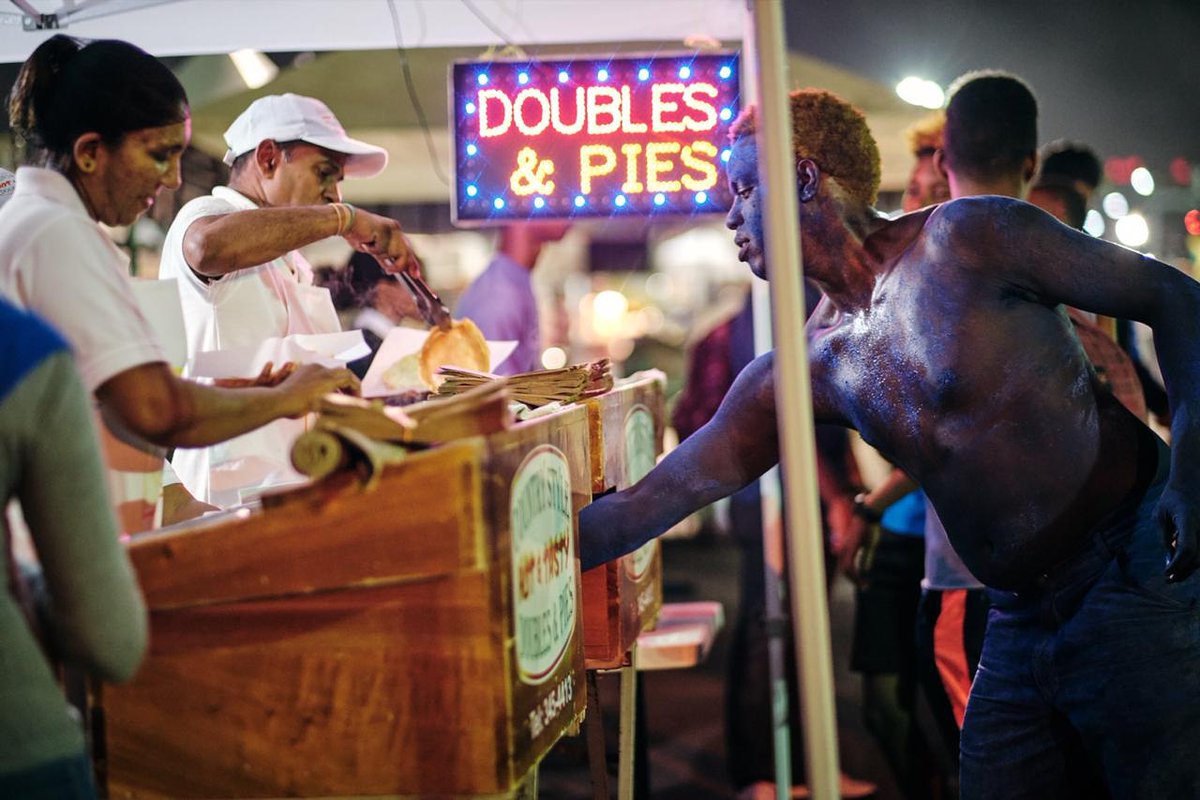 carnival_tt's tweet photo. πΉπΉ Random sightings during #TrinidadCarnival2020 captured by photographer #JasonAudain
Make sure you try our famous street food "Doubles" when you visit for Carnival! πΉπΉπΉπΉπΉπΉ https://t.co/delCZqpGma