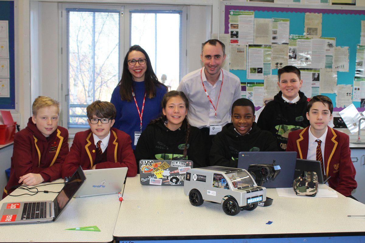 FelstedSchool's tweet image. &apos;Team Boulderdash&apos; (Yr 8) are through to the National Final of the @LandRover @4x4inschools technology challenge after their radio-controlled car won the Team Showroom Award and the Best Engineered Car Award at the East Regionals! bit.ly/Felsted4x4  #felstedinspires #STEM