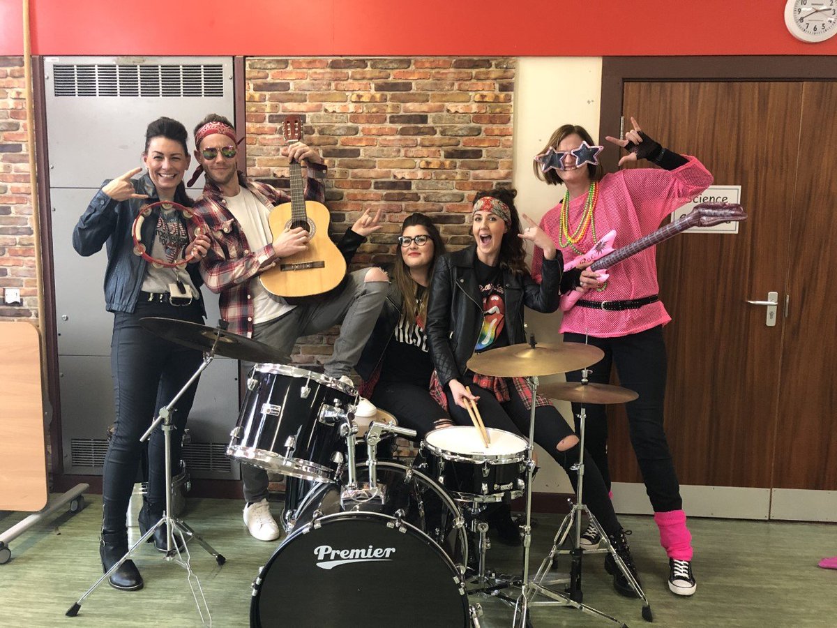 hartburnschool's tweet photo. Teachers in KS1 rocking number day too! #numbersrock https://t.co/5LENyifZfm