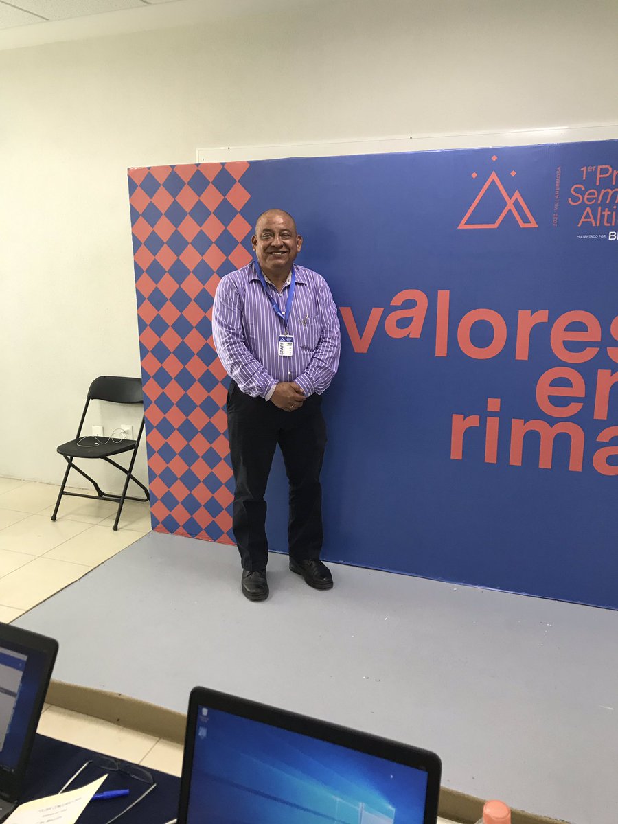 OjoVisor_62's tweet photo. Es una distinción para mi la invitación que me realizó el Instituto Cumbres, para participar como jurado calificado en el concurso de declamación del Primer Premio Semper Altius @MagoChong_Tall @DayanaNara1 @ApocalipsiBlack @vidal_38 @JuanUrcolaMX @Porta_Tabasco @armagedon1960 https://t.co/Pye77RnLCB