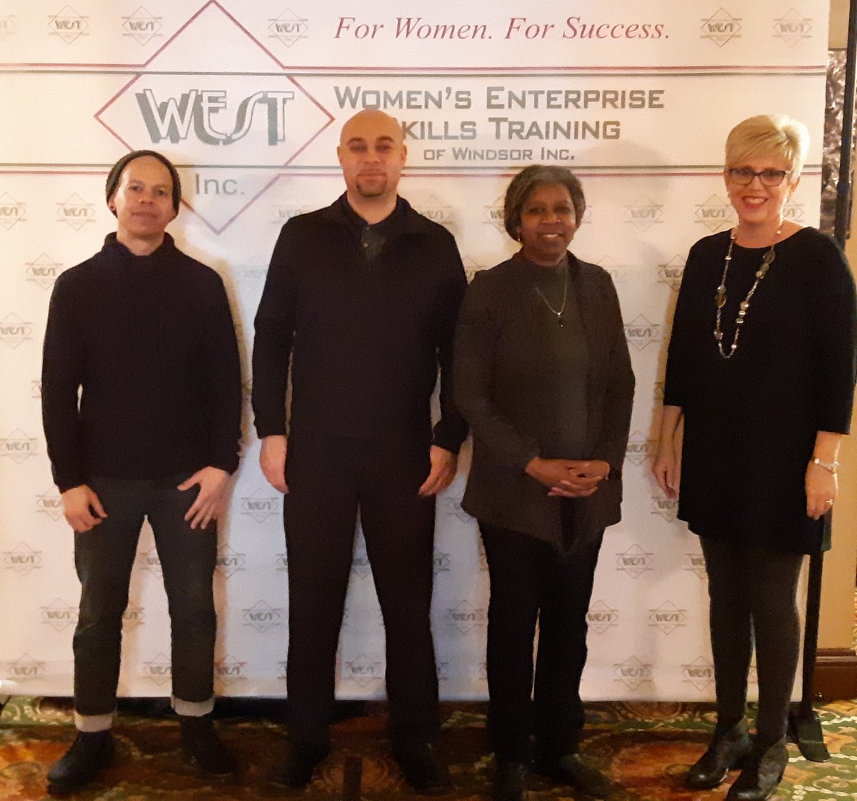 WESTofWindsor's tweet photo. Strike the #EachforEqual pose! @MichelleSWFWE- @WorkforceWE Teajai Travis- @TheBFHouse
Kay Johnson- #uwindsor @UWindsor, @DrBrockVanDyke @WESTofWindsor https://t.co/gqjJsxuqGR