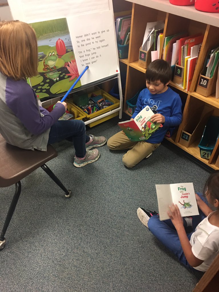 DebbieJarzombek's tweet photo. Developing a love of reading @baccuselem @granburyisd https://t.co/yBA6Ww7sGy