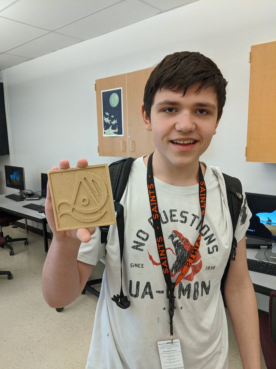 ringrose_pltw's tweet photo. First two #IED Ss milling projects on our lovely new @carbide3d #nomad883. #design @PLTWorg @SAINTS_CTE https://t.co/EpTpQv9luB