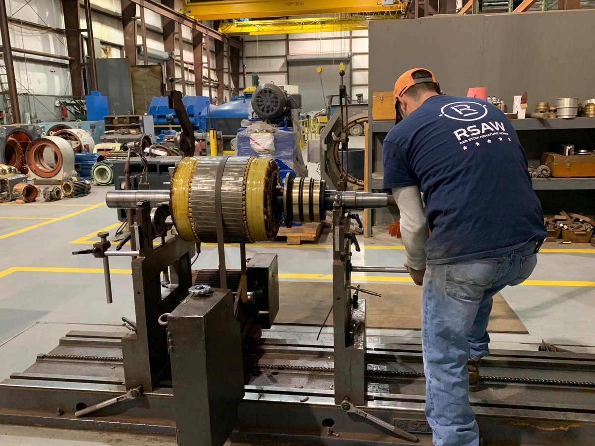 PowerUpRSAW's tweet photo. There's nothing worse than unplanned downtime. The good news is that you can prevent it from happening in your operation by conducting a vibration analysis on your electric motor. See how it works: https://t.co/OttG7GPVe2 https://t.co/cfccZc4tVi