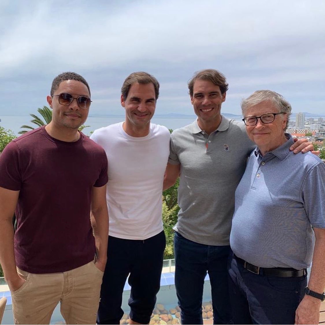 Trevornoah's tweet photo. Calm before the storm. #MatchInAfrica @rogerfederer @RafaelNadal @BillGates https://t.co/2sJKSHSMJS