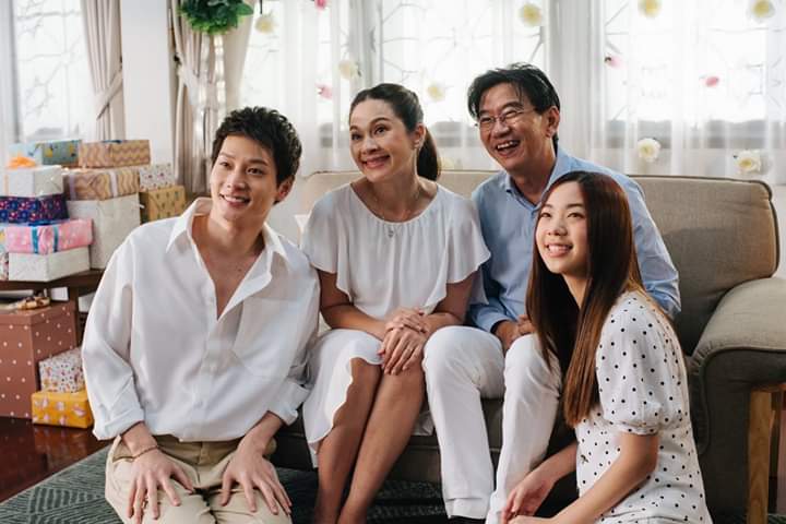 YPyMMgUC2wBh5ig's tweet photo. จากน้องพลอย ถึงทุกคนที่ติดตาม #ONEYEARtheseries 'รักเหมือนกันนะ
#PunBNK48 #BNK48 https://t.co/dL7yWzaSTt