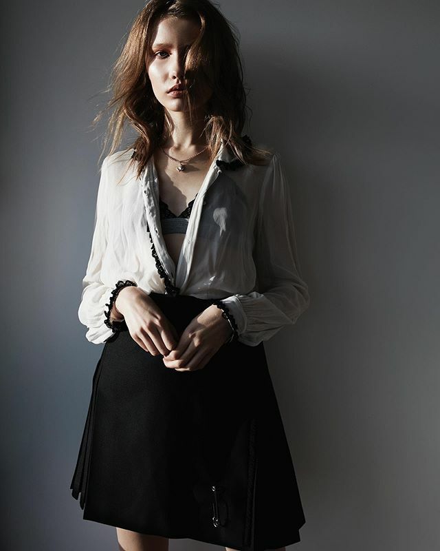 annamphoto's tweet photo. FBF 🖤✨
.
#flashbackfriday #fromthearchives #editorial #lucysmagazine #london #annamartenssonphotography https://t.co/bxEzCCEOif https://t.co/suUdO28ba4