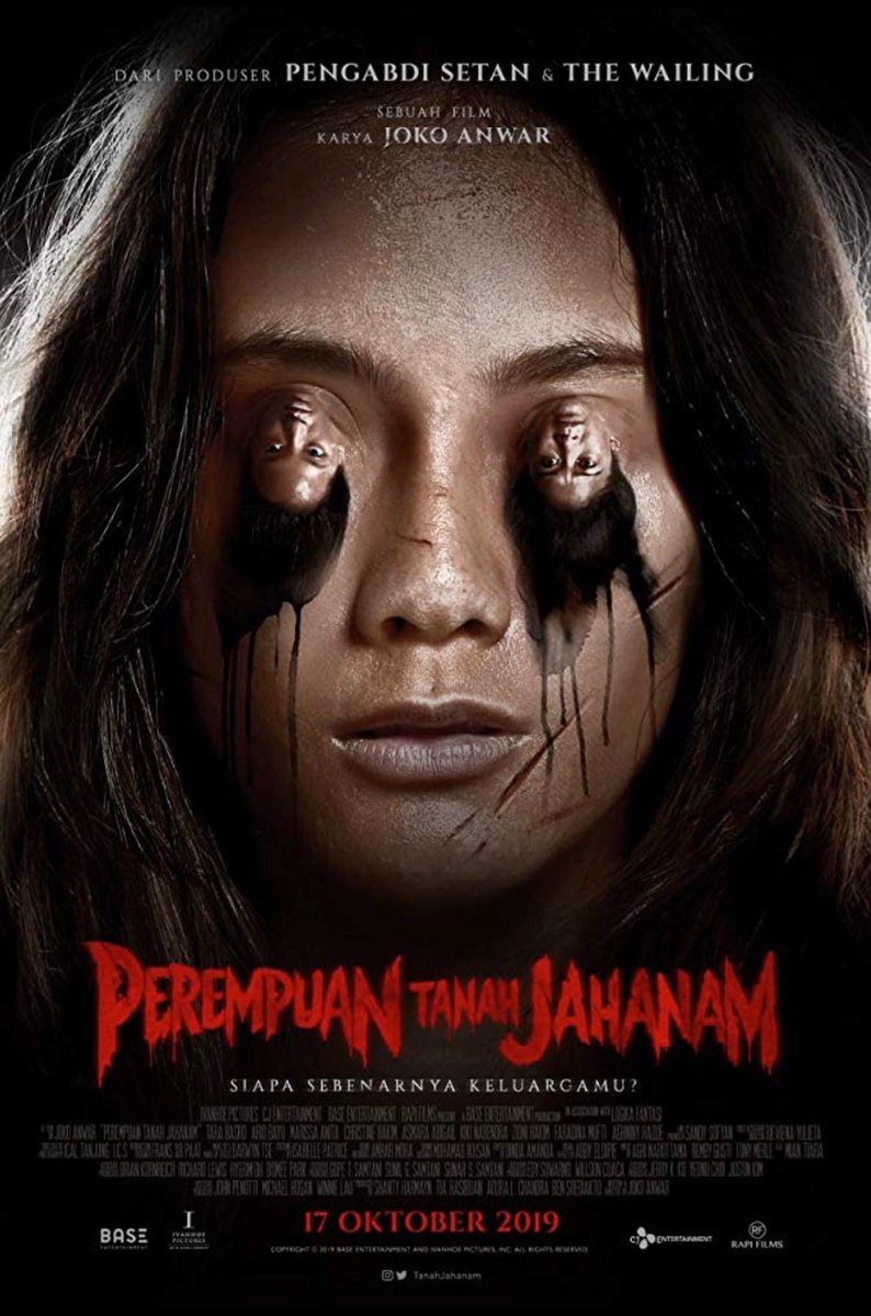 “How to say prayer for the dead?”
“You’re asking me? Just use indonesian, God don’t only understand arabic.”
#perempuantanahjahanam