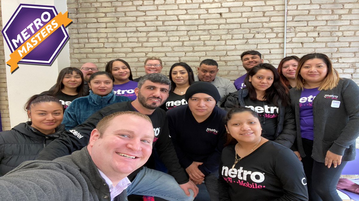 SteveLessor's tweet photo. Great start to my day spending time with our Go Wireless Minnesota team for #MetroMasters
#CustomerObsessed #MetroByTmobile #BoldNorth https://t.co/5MuQpcuCUd
