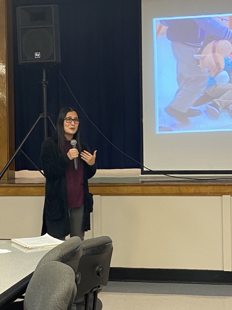 ProfessorKP's tweet photo. How do children build community? Sharing work from Civic Action and Young Children study. @SAISD @utexascoe #difyc https://t.co/za1YIRLgg6