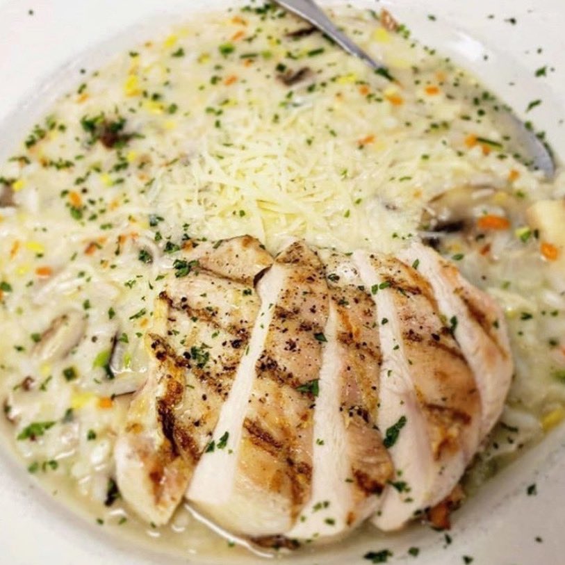 loverococo_okc's tweet photo. Weβre saving you a seat! #lunchplease #foodislove #rococonorthpark #rococopenn https://t.co/dhMVlJfvr0