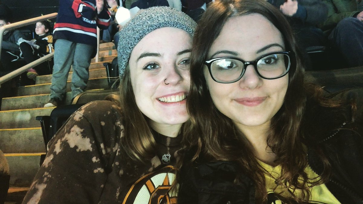 💛 Sister Bonding With the Bruins! 💛

Two of our wonderful sisters went to see the Bruins play on Tuesday!