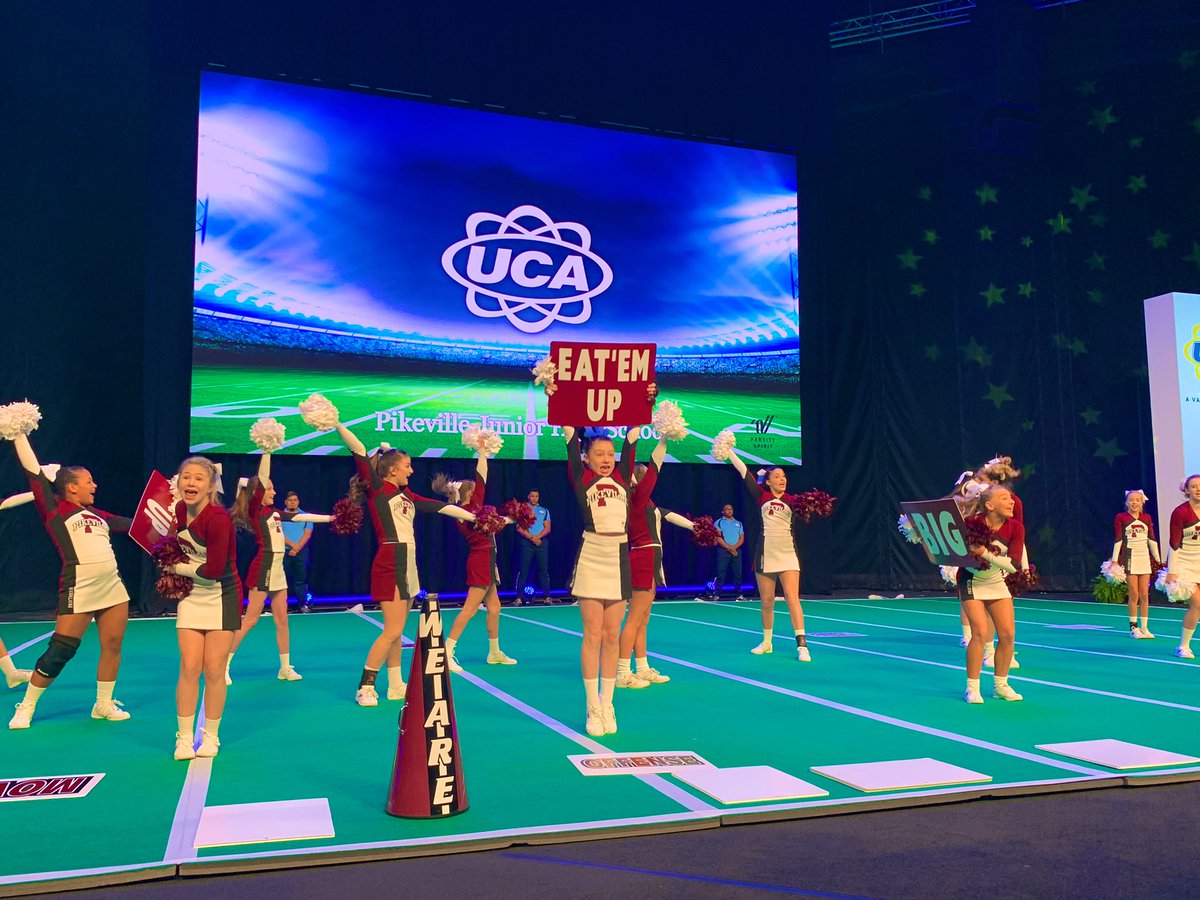UCAupdates's tweet photo. Arena West is full of school spirit today for #UCAnationals and the Junior High Game Day B Prelims!💙📣 https://t.co/juMA54Vbgt
