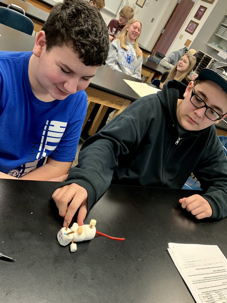 jhoese's tweet image. Edible genetics lab! #Rebop @CAFREEMAN1 @HHSAdminteam