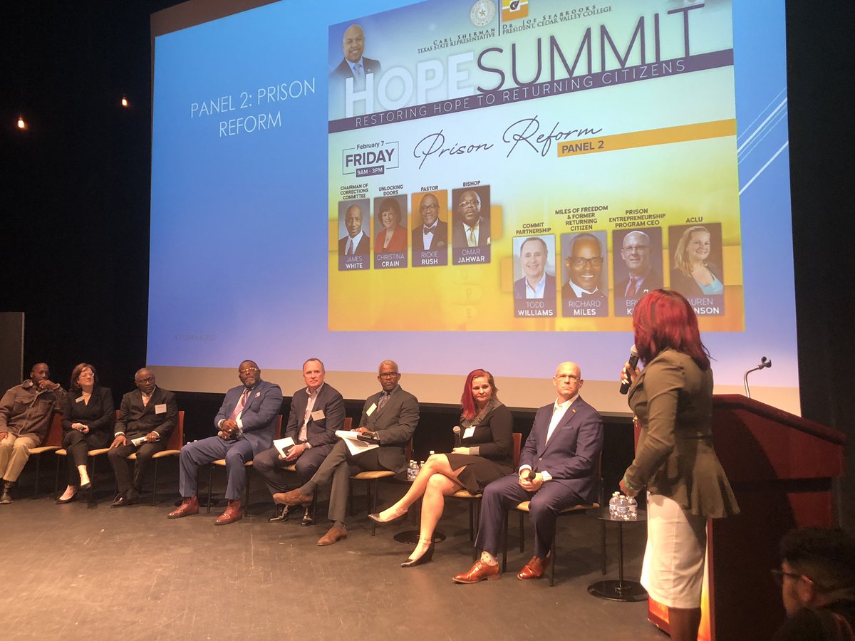 ccalhoun_tsf's tweet photo. #PrisonReform panel at the #HopeSummit! 

#HopeDealers 
@TheSecurusFdn @dfreeman_tsf @James_E_White @bishopojahwar @rickiegrush @prisondoors @PEPtweets @PrisonToPromise @Commit2Dallas https://t.co/5M53PpyOS0
