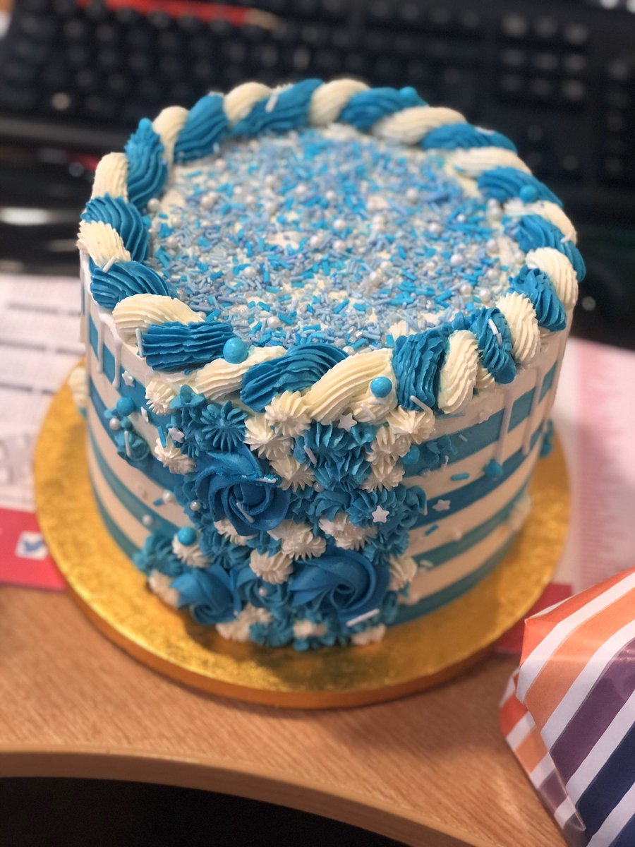 debach01's tweet photo. Today is the start of a new adventure for our lovely Sian as she starts her maternity leave. We are all so excited for you, but will miss you lots. 👶🏻🍼 #maternity #babyboy #congratulations https://t.co/xVybN6ugj6