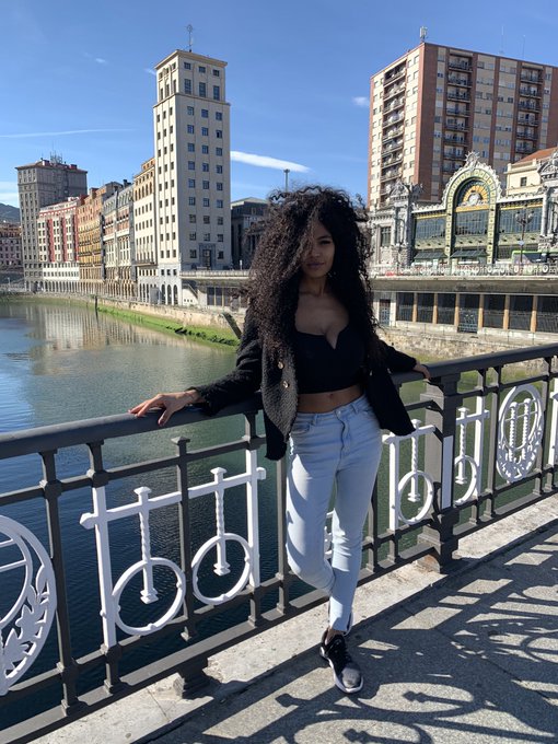 lion 🦁  #black #BlackLove https://t.co/IRNNXYLjdD<a href="/tag/black"class="tags">#black</a><a href="/tag/blacklove"class="tags">#BlackLove</a>